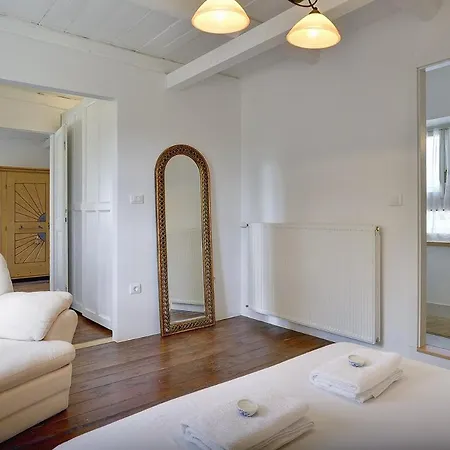 Krase Holiday home *
