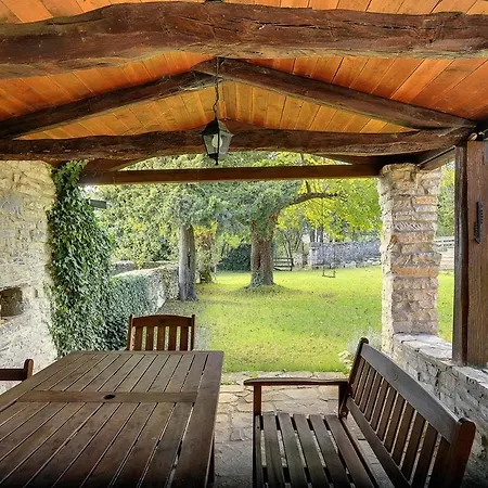 Krase Holiday home Svetvincenat